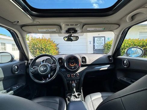 Used 2017 MINI Cooper Countryman ALL4 AWD/4WD image 14