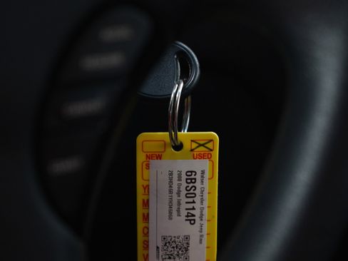 Used 2000 Dodge Intrepid FWD image 23