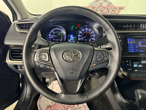 Used 2013 Toyota Avalon Limited image 13