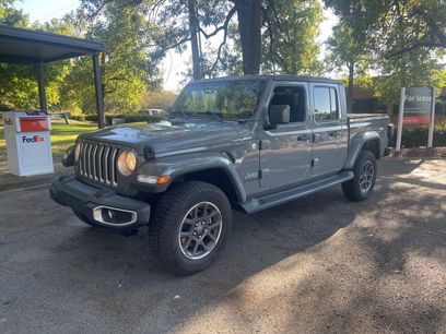 Used 2021 Jeep Gladiator Overland w/ Popular Equipment Package