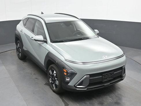 Used 2025 Hyundai Kona SEL AWD/4WD image 31
