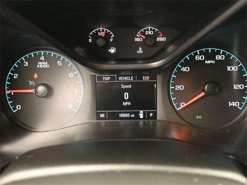 Used 2022 Chevrolet Colorado LT w/ LT Convenience Package image 7