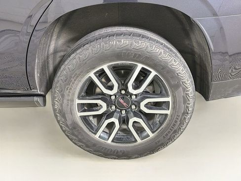 Used 2023 GMC Yukon AT4 image 35