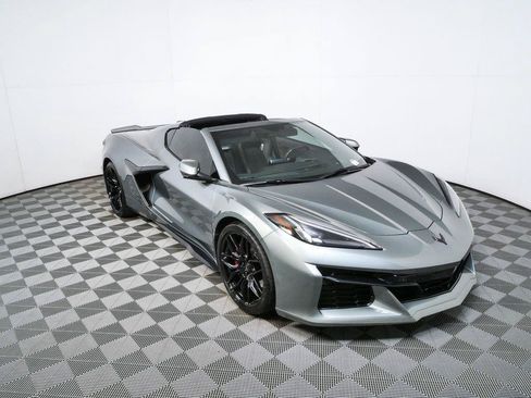 Used 2023 Chevrolet Corvette Z06 w/ Engine Appearance Package RWD image 21