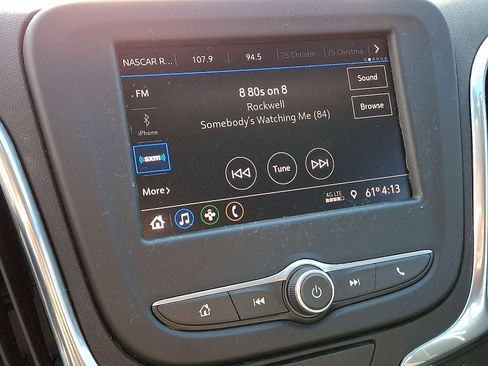 Used 2020 Chevrolet Equinox LT image 18