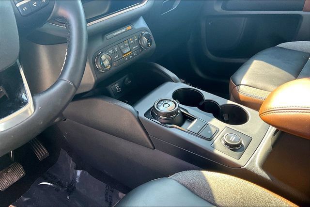 Used 2024 Ford Bronco Sport Outer Banks w/ Tech Package AWD/4WD image 15