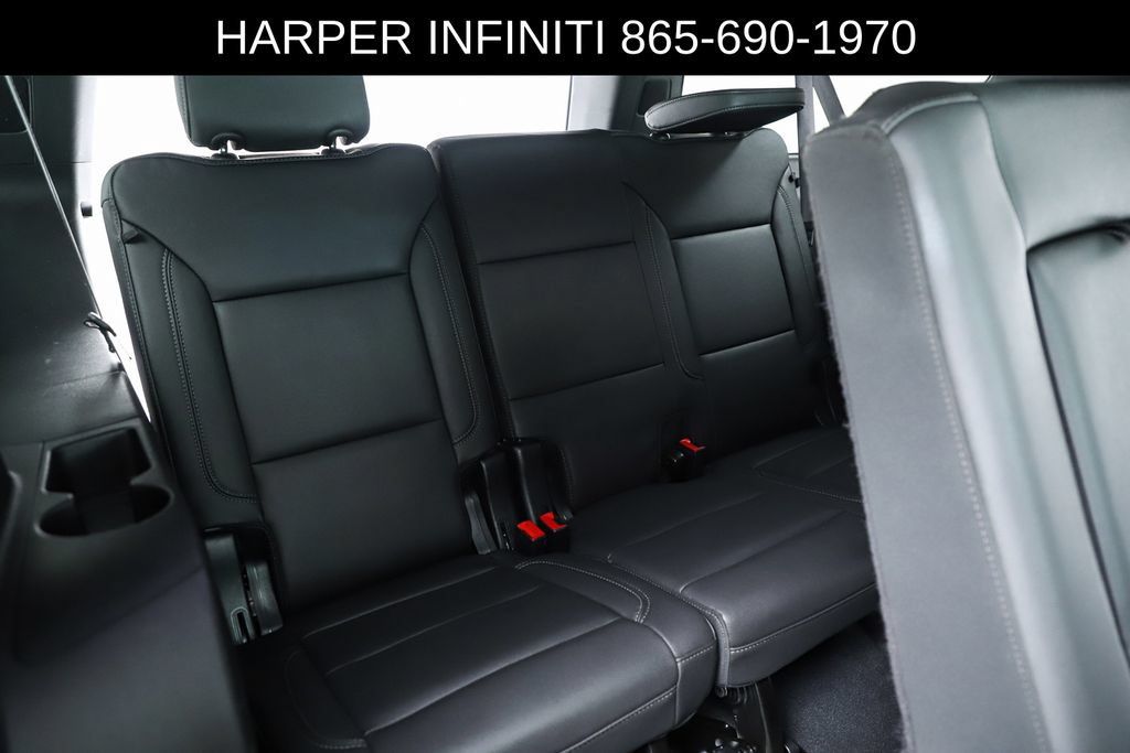 Used 2024 Chevrolet Suburban Z71 w/ Luxury Package AWD/4WD image 81