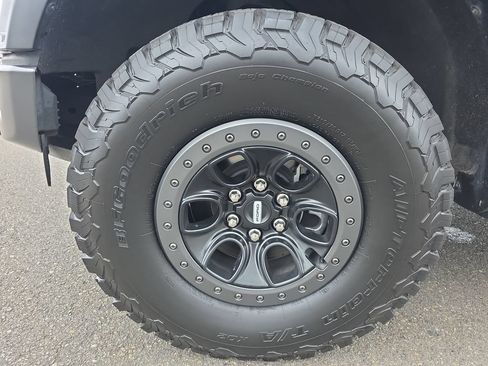 Used 2023 Ford F150 Raptor AWD/4WD image 13
