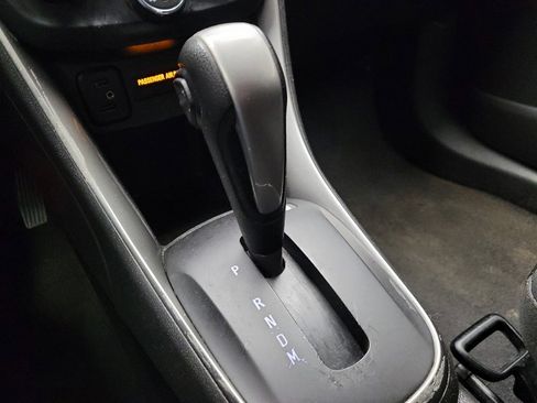Used 2020 Chevrolet Trax LT FWD image 26
