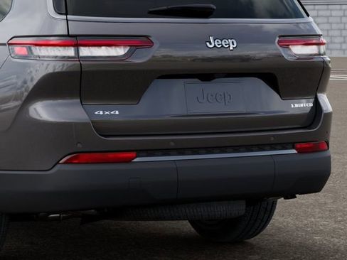 New 2026 Jeep Grand Cherokee L Limited AWD/4WD image 13