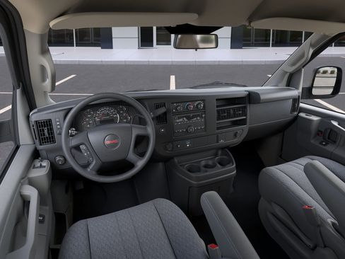 New 2026 GMC Savana 2500 Extended w/ Driver Convenience Package RWD image 15