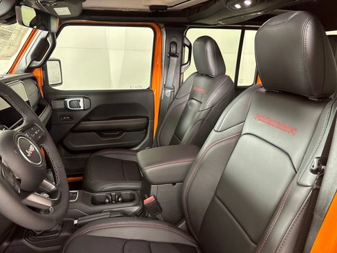 New 2026 Jeep Gladiator Rubicon AWD/4WD image 30