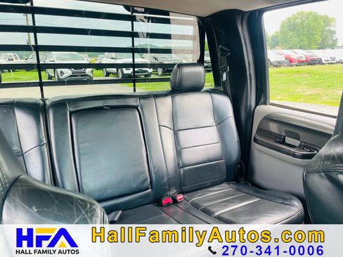 Used 2005 Ford F250 XLT image 30