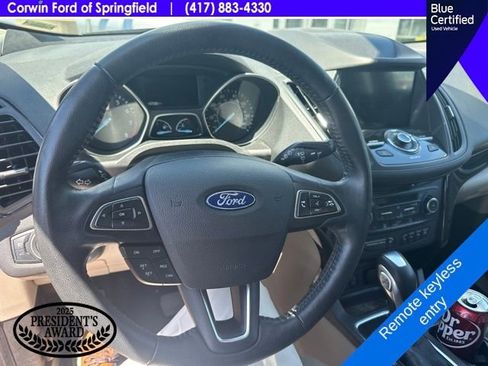 Used 2019 Ford Escape Titanium AWD/4WD image 9