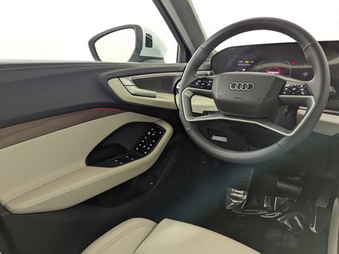 New 2025 Audi A5 2.0T Prestige image 9