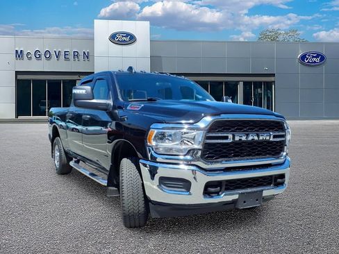 Used 2024 RAM 3500 Tradesman AWD/4WD image 3