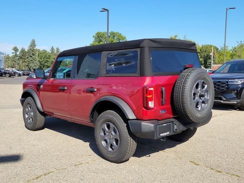 New 2025 Ford Bronco Big Bend image 3