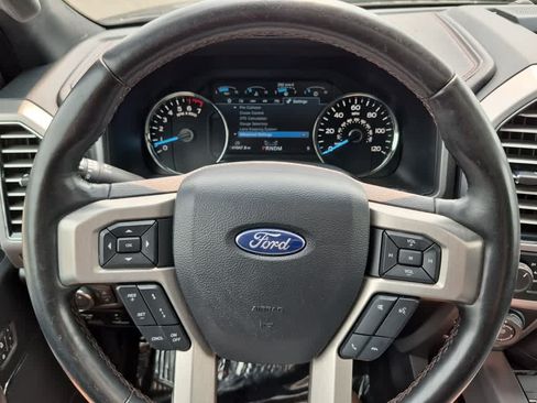 Used 2020 Ford F150 Platinum w/ Equipment Group 701A Luxury AWD/4WD image 20
