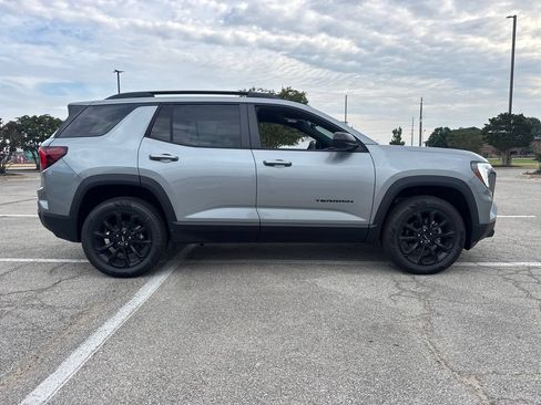 New 2027 GMC Terrain Elevation w/ Elevation Premium Package AWD/4WD image 7