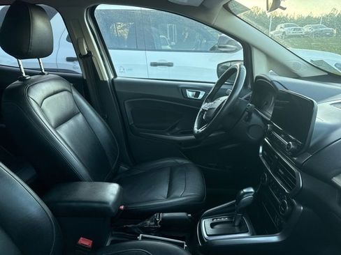 Used 2019 Ford EcoSport SE image 15