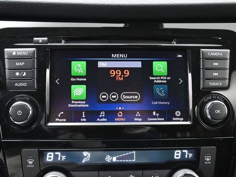 Used 2019 Nissan Rogue SL w/ Premium Package image 22