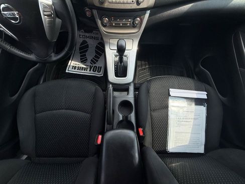 Used 2014 Nissan Sentra SR w/ SR Driver Package FWD image 22