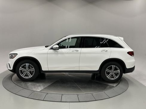 Used 2021 Mercedes-Benz GLC 300 image 4