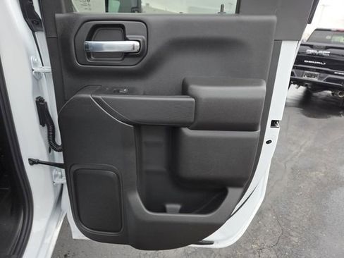 New 2026 GMC Sierra 2500 Pro w/ Convenience Package image 24