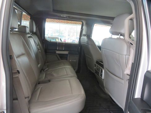 Used 2017 Ford F150 Lariat w/ Equipment Group 502A Luxury image 22