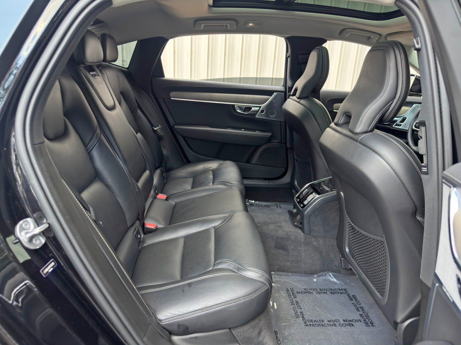 Used 2023 Volvo S90 B6 Ultimate w/ Lounge Package AWD/4WD image 35