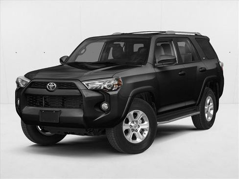 Used 2018 Toyota 4Runner SR5 image 1