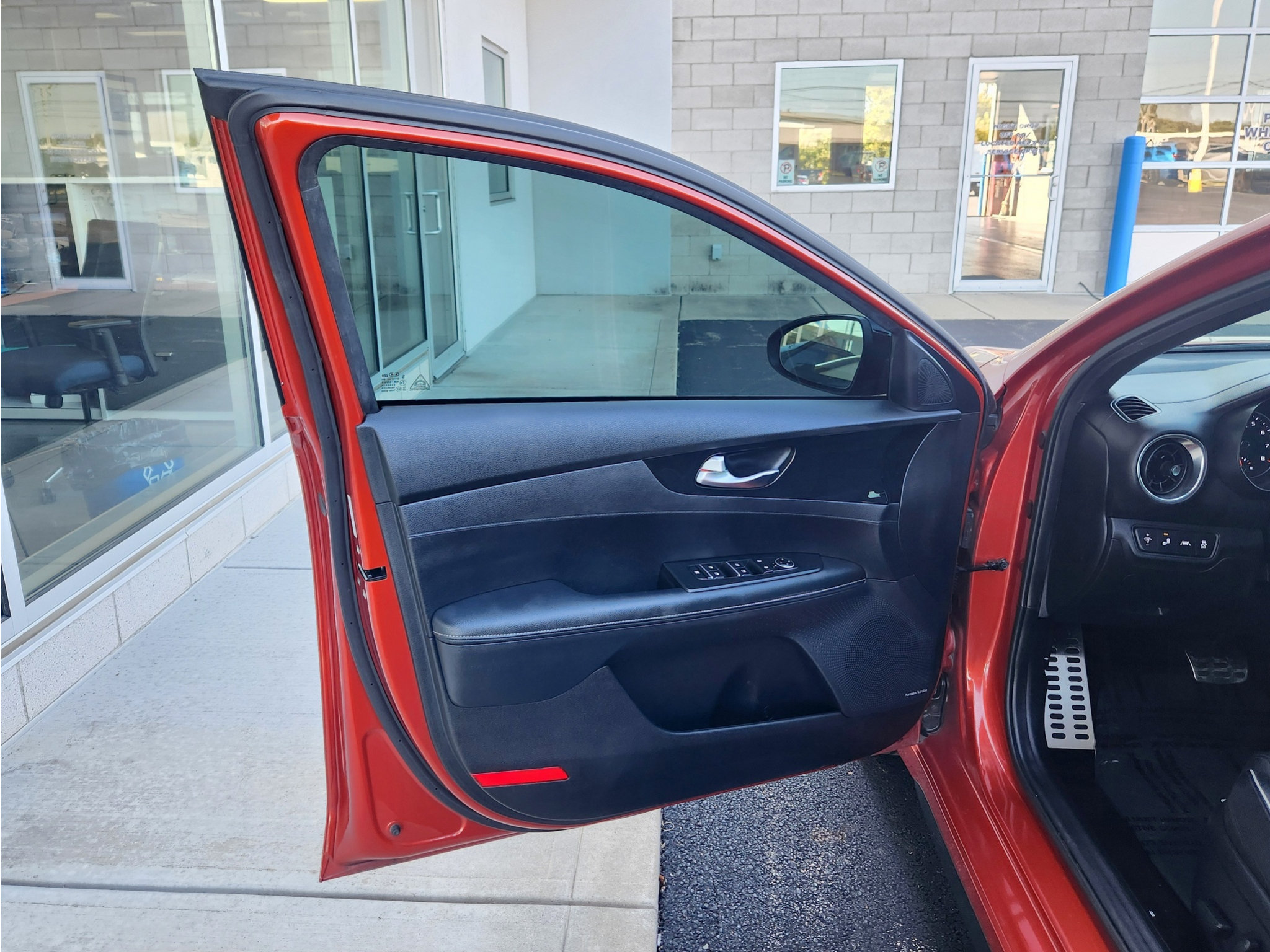 Used 2021 Kia Forte GT-Line w/ GT-Line Premium Package FWD image 21