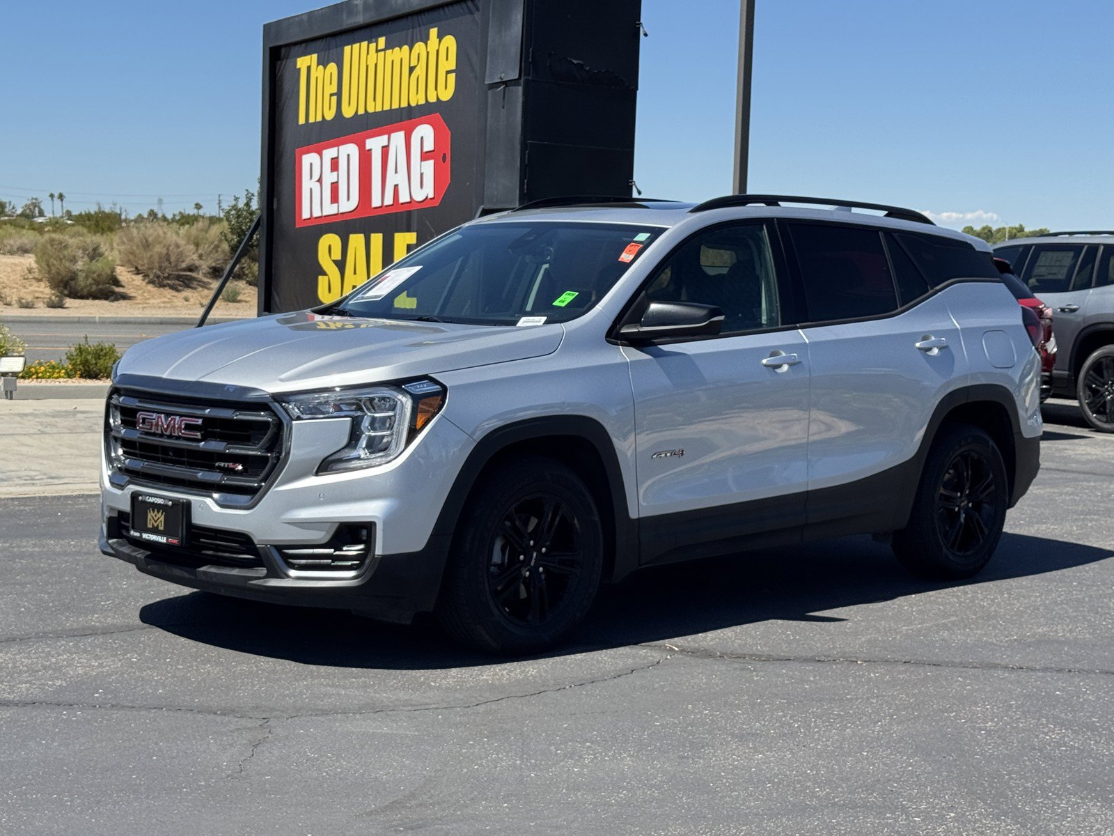 Used 2022 GMC Terrain AT4 w/ Tech Package AWD/4WD image 3