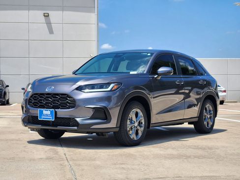 New 2027 Honda HR-V LX image 2