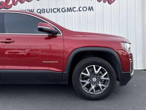 Used 2023 GMC Acadia SLE image 22