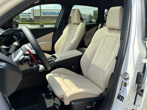 New 2026 BMW X3 M50 w/ Premium Package AWD/4WD image 10