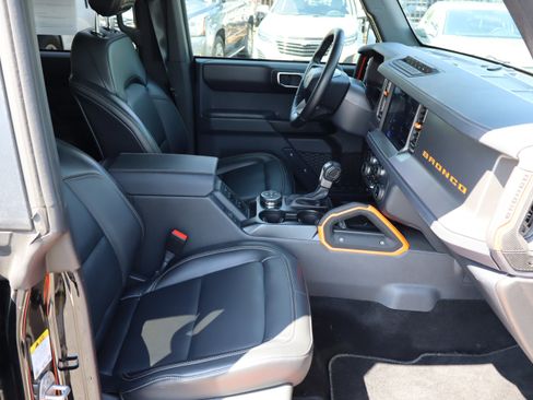 Used 2025 Ford Bronco Badlands AWD/4WD image 37