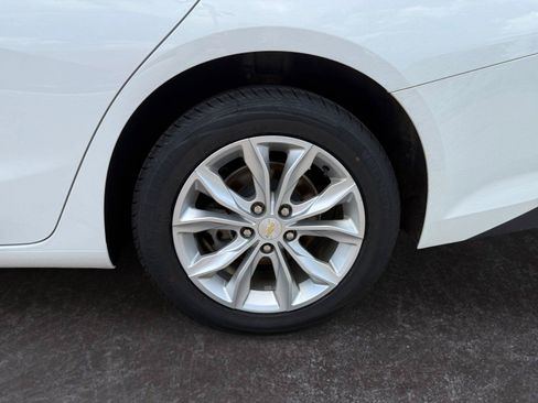 Used 2023 Chevrolet Malibu LT FWD image 25