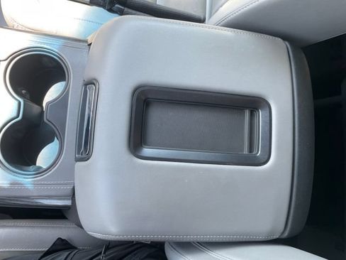 Used 2017 Chevrolet Tahoe LT AWD/4WD image 17