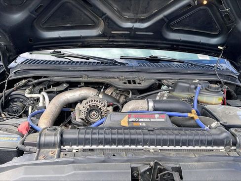 Used 2005 Ford F250 4x4 Crew Cab Super Duty image 10