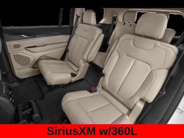 Used 2021 Jeep Grand Cherokee L Limited AWD/4WD image 24