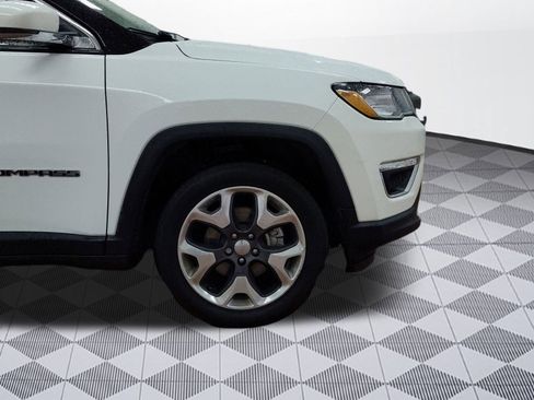 Used 2019 Jeep Compass Limited w/ Safety & Security Group image 11