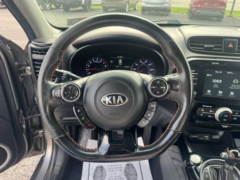 Used 2018 Kia Soul ! image 18