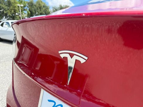 Used 2022 Tesla Model 3 Long Range AWD/4WD image 9