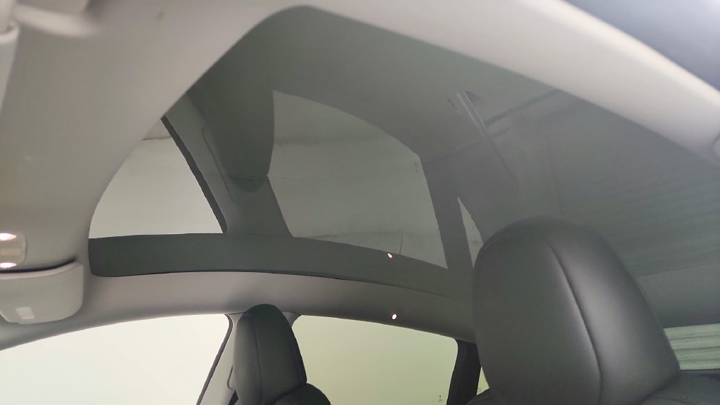 Used 2023 Tesla Model Y Long Range AWD/4WD image 15