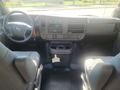 New 2025 GMC Savana 2500 Extended w/ Enhanced Convenience Package RWD image 20