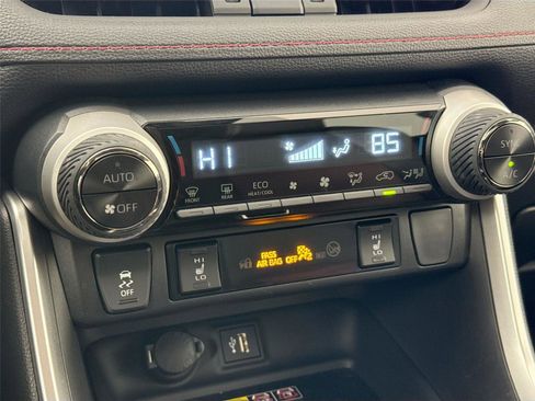 Certified 2025 Toyota RAV4 XSE image 28