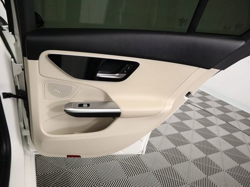 Used 2022 Mercedes-Benz C 300 4MATIC Sedan image 27