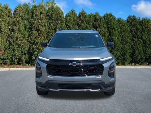 Used 2025 Chevrolet Equinox RS w/ Safety and Technology Package FWD image 2