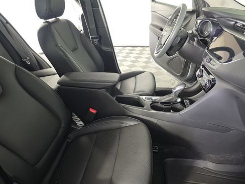 Used 2023 Buick Encore GX Essence w/ Experience Buick Package AWD/4WD image 39